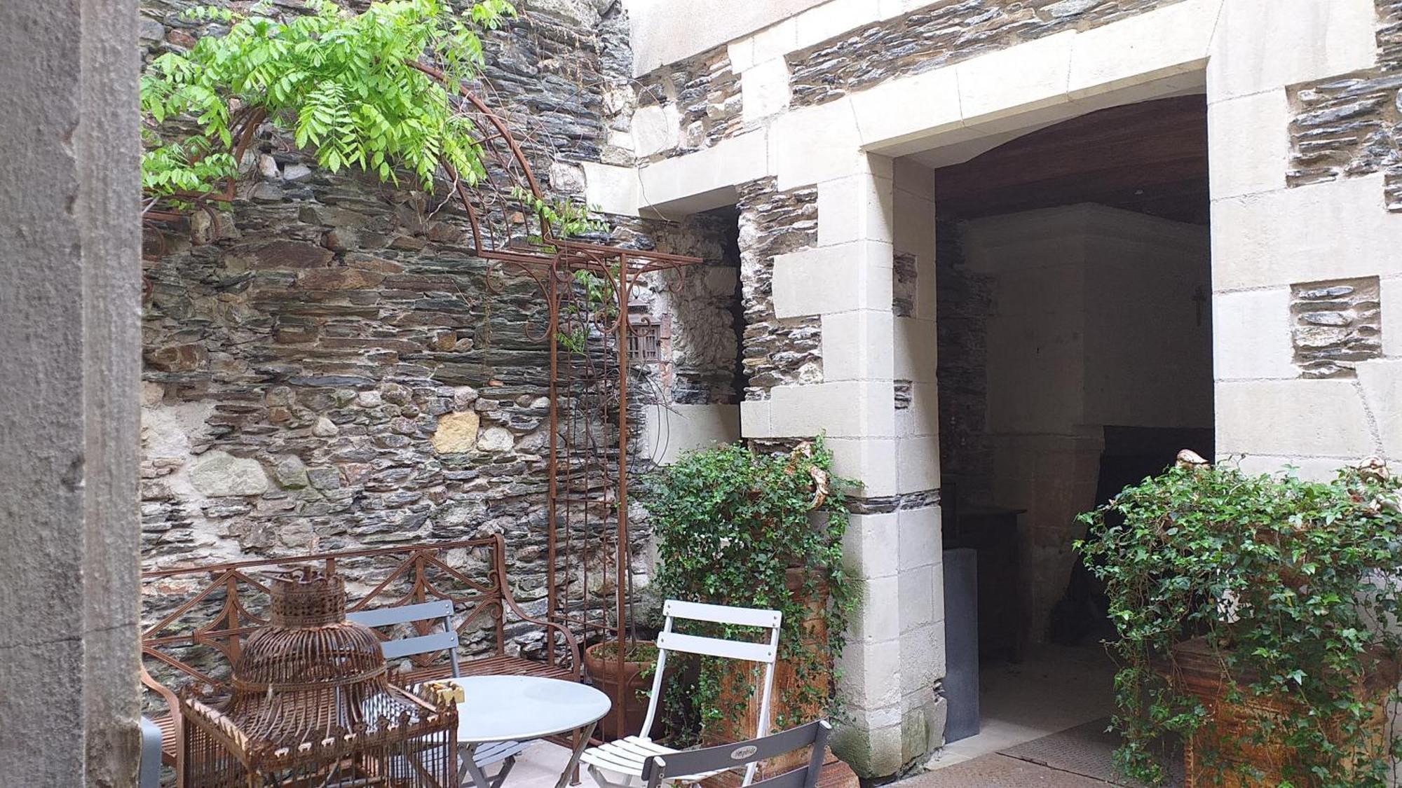 Appart 2 Pieces Et Jardin Hyper Centre Ville Ανζέρ Εξωτερικό φωτογραφία